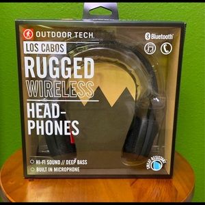 New - Los Cabos Wireless HeadPhones